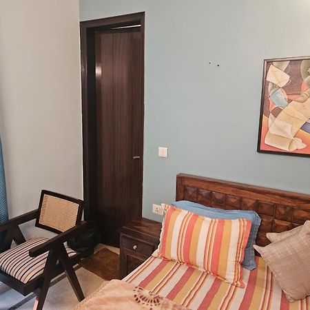 Sky Bloom Luxury Homestay Nova Deli Exterior foto
