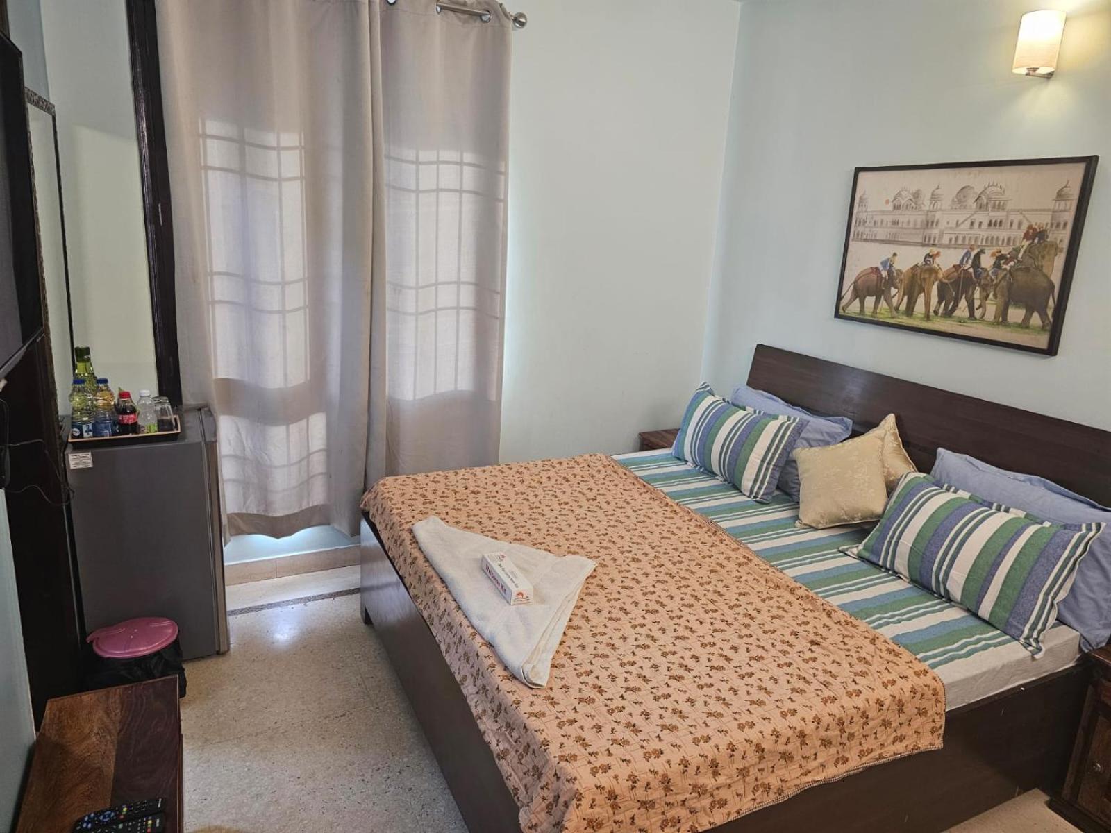 Sky Bloom Luxury Homestay Nova Deli Exterior foto